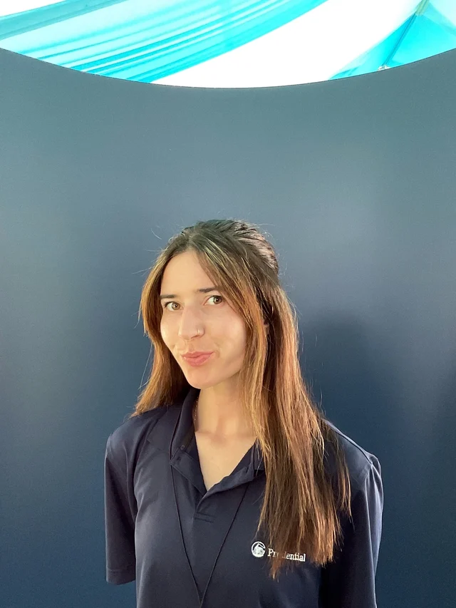 The original kiosk portrait used for Addison’s transformation.